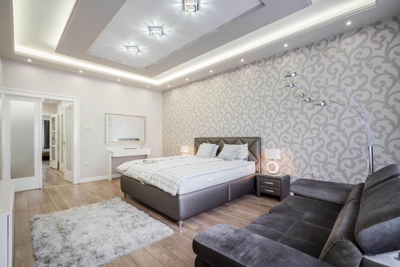 Bpr Ethereal Panoramic Suite With A/C & Balcony บูดาเปสต์ ภายนอก รูปภาพ