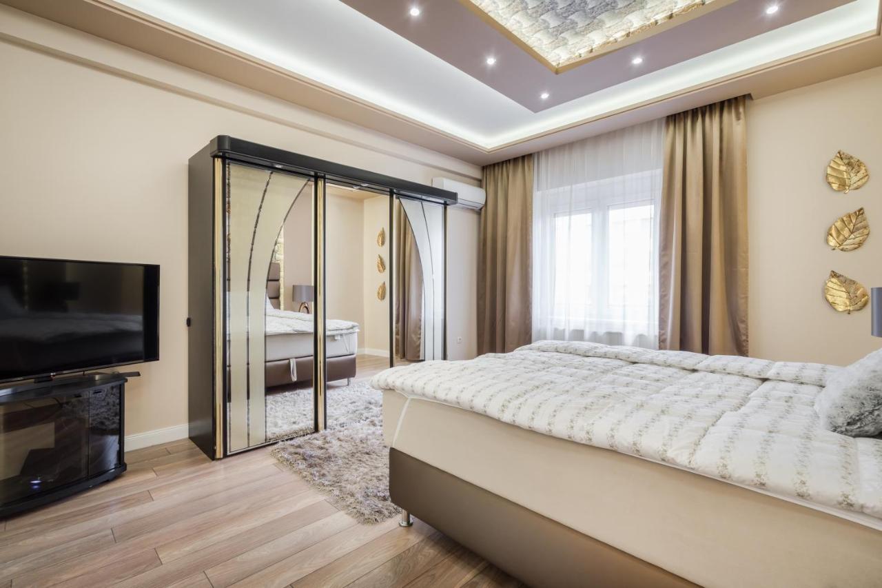 Bpr Ethereal Panoramic Suite With A/C & Balcony บูดาเปสต์ ภายนอก รูปภาพ